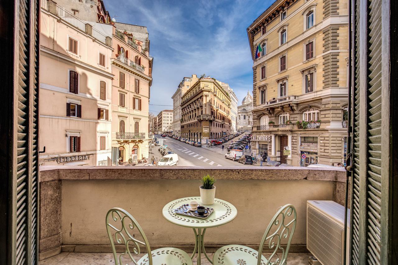 Cavour Colloseum Suite ローマ エクステリア 写真